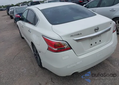 2015 Nissan Altima 2.5 S from USA, damaged, VIN 1N4AL3AP1FC454764